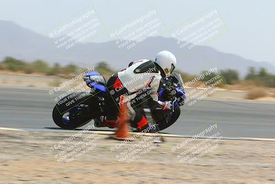 media/Apr-10-2022-SoCal Trackdays (Sun) [[f104b12566]]/Turn 3 Inside (1150am)/